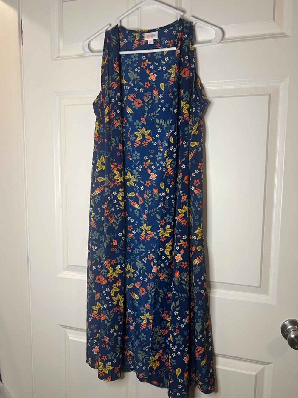 Navy Floral Sleeveless Maxi Dress